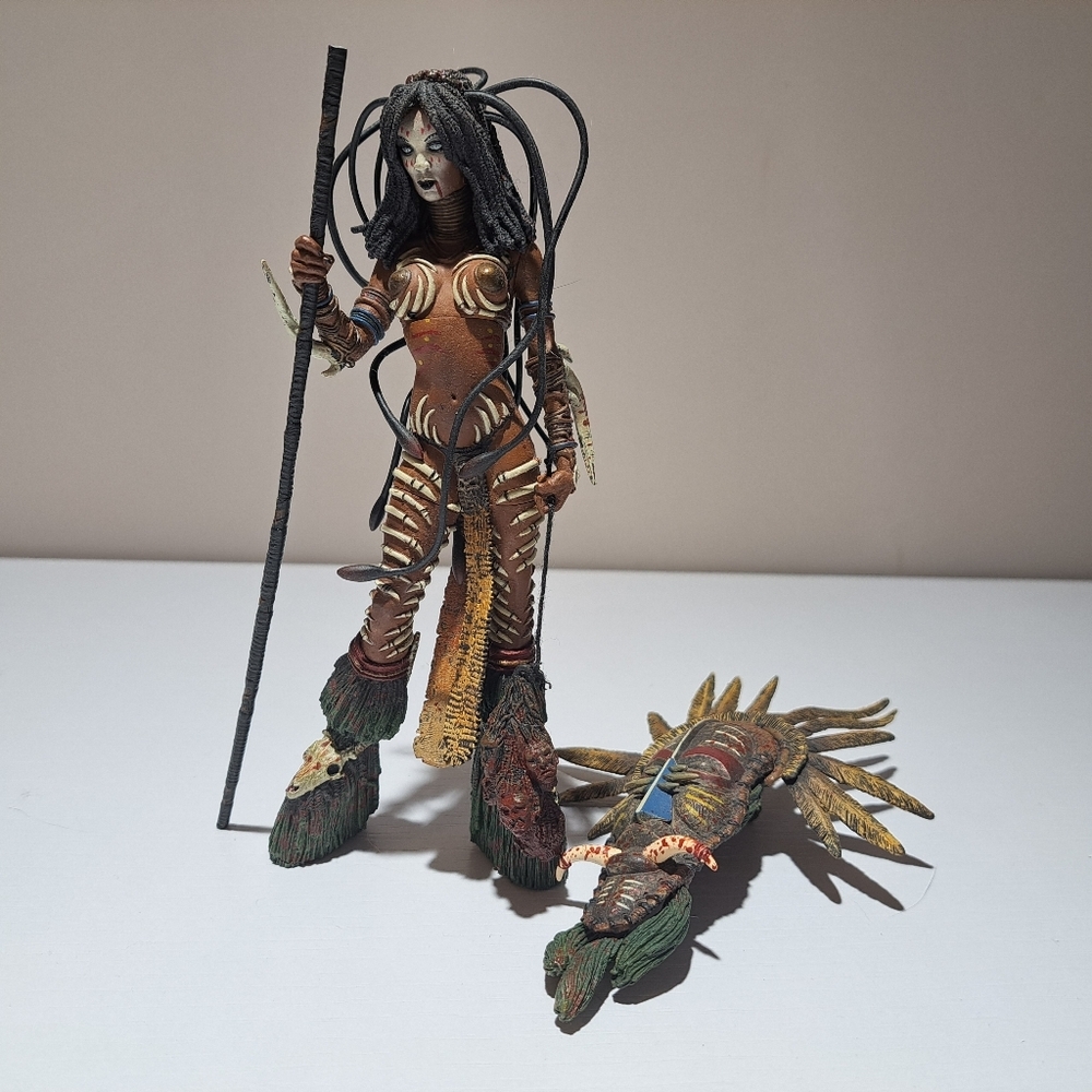 Spawn McFarlane Toys Monsters Series 1 Voodoo Queen Action Figure out of box